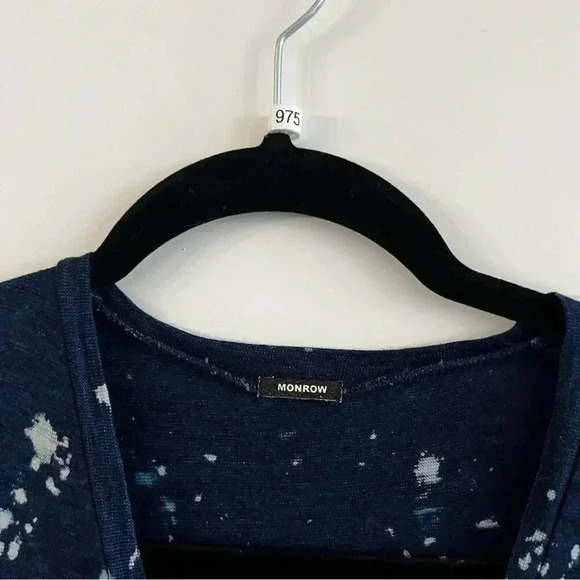 93 Monrow Bleach Splatter V Neck Scrunch T Shirt Dress - Picture 5 of 6